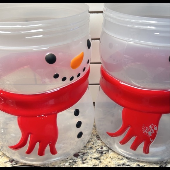 RARE Snowman Coin Bank (set of 2) - Bath & Body Works - Picture 10 of 12